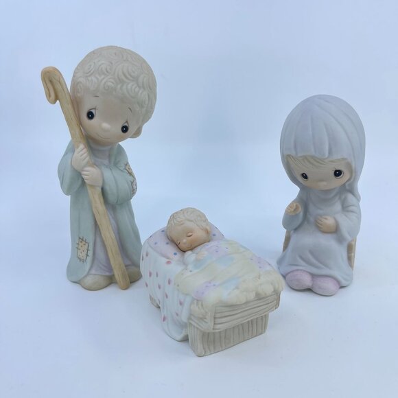 precious moments "come let us adore him" nativity set 9 piece set 1979 - Picture 2 of 11
